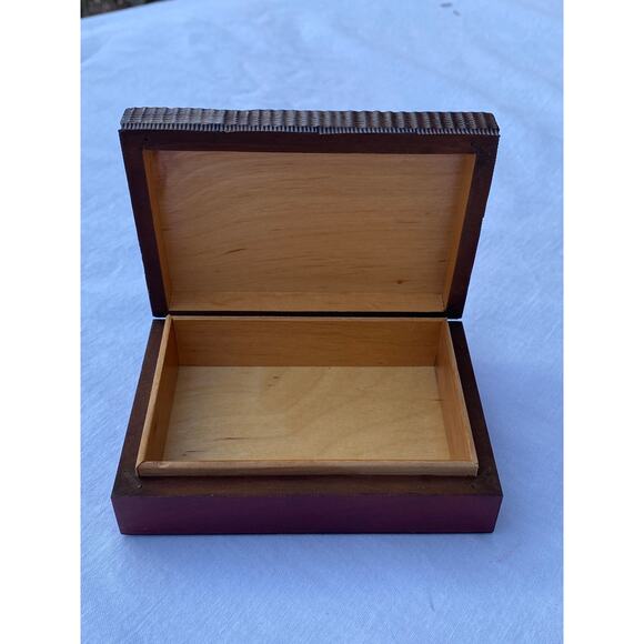 Handmade Polish Folk Art Wooden Trinket Box 3.5 x 5 in. Red Brown Heart Leaf EUC - Picture 8 of 14